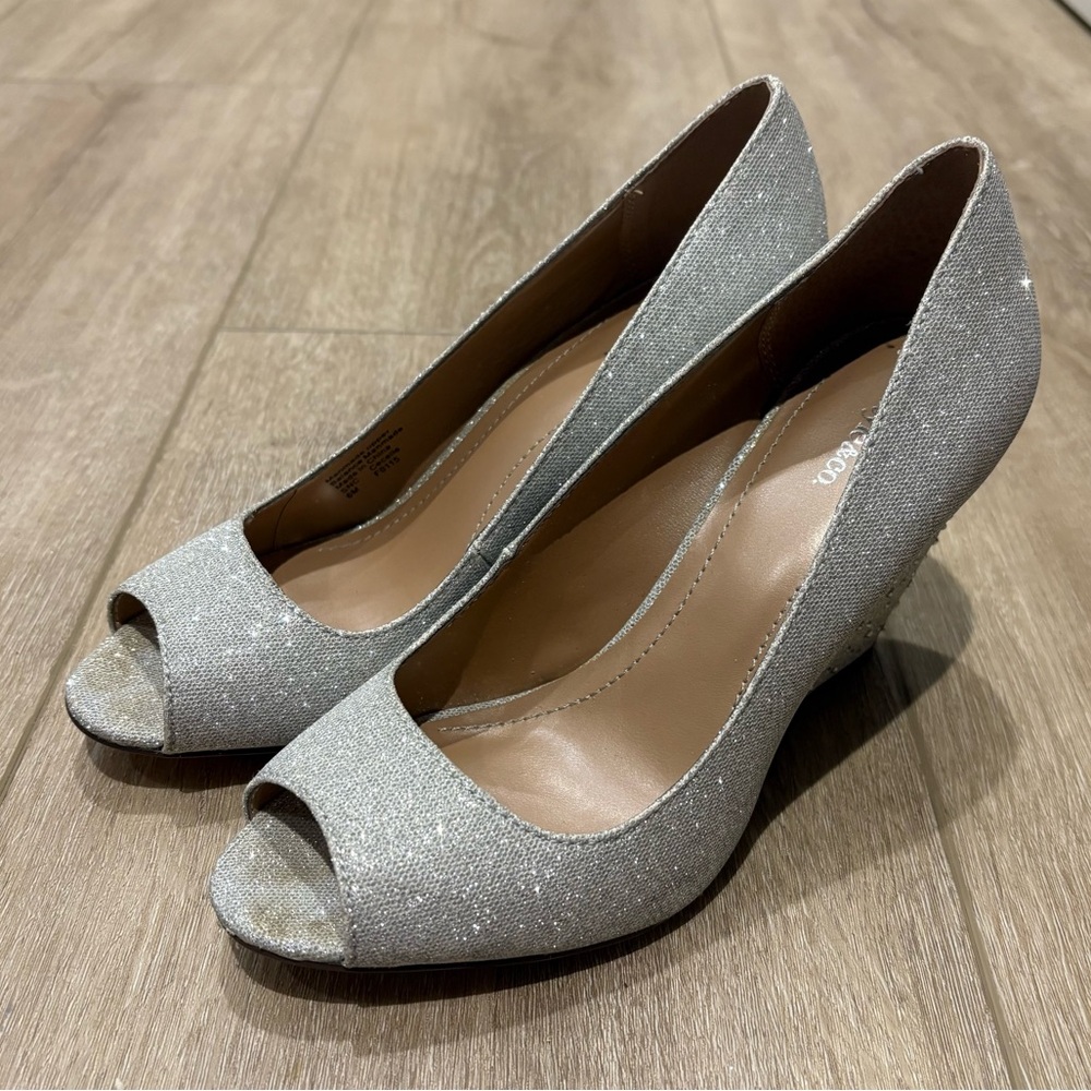 Style & Co Silver 3 inch Heel Peep Toe Wedges, Size 6